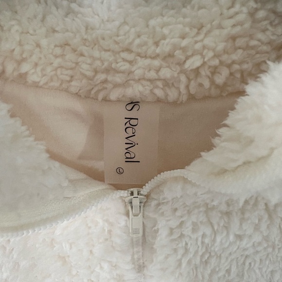 Altar'd State Revival Zip Pullover women’s size L - Picture 2 of 3